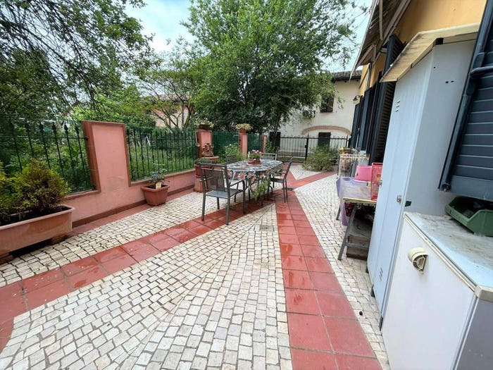 Appartamento trilocale in vendita in Strada Martiri di Casaltone, San Prospero, Parma