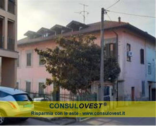 Appartamento bilocale in vendita in Vicolo Fiume, Centro, Ferno