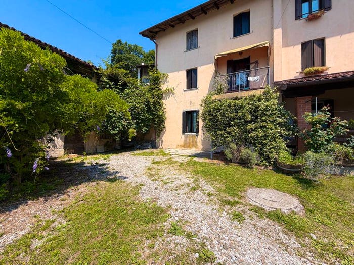 Casa con 5 locali in vendita in Via San Giorgio, Monteprato, Nimis