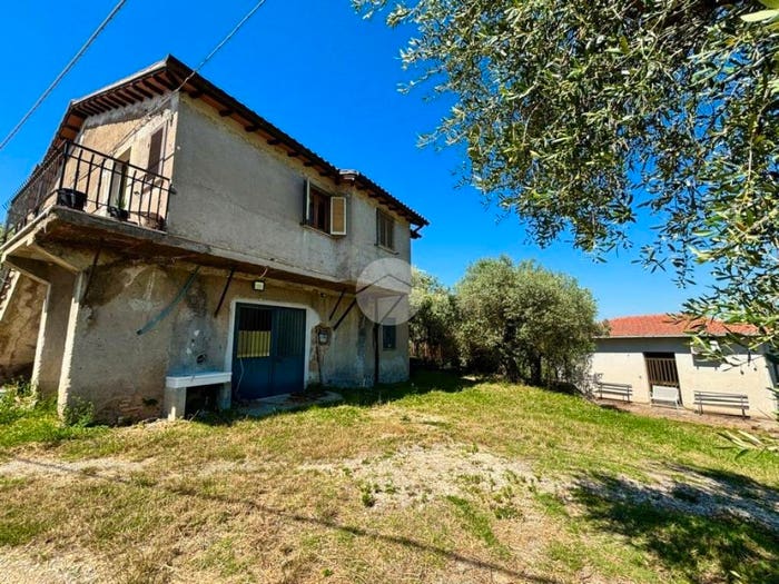 Casa quadrilocale in vendita in Vocabolo S Vito, Calvi dell'Umbria