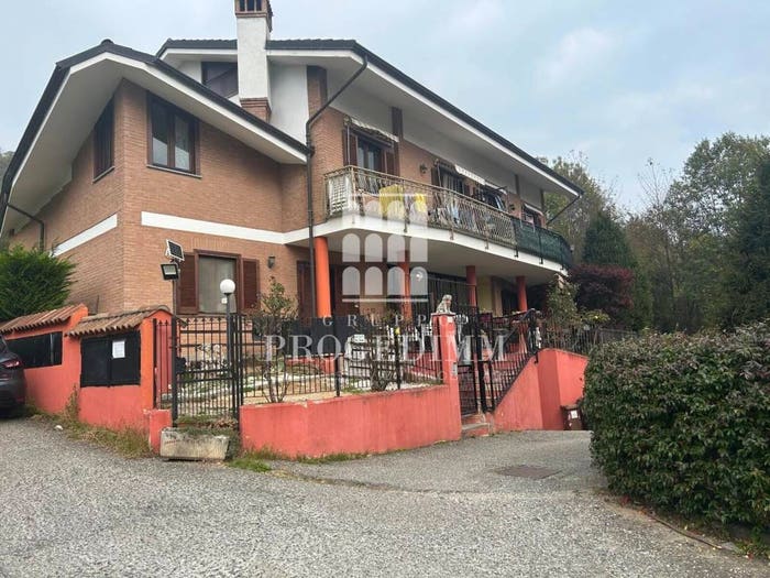 Appartamento quadrilocale in vendita in dovis, Coazze