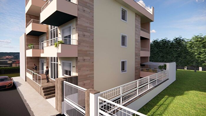 Case in Vendita e in Affitto - 3