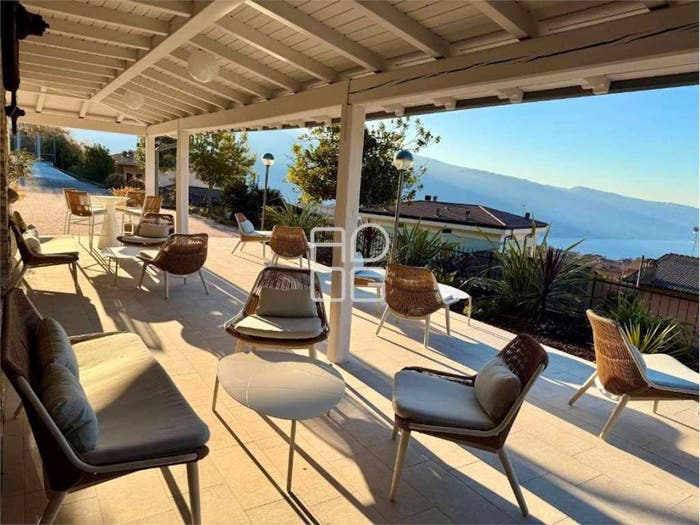 Casa con 6 locali in vendita in Gardola, Tignale