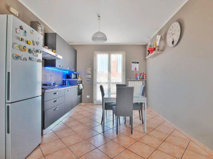 Appartamento trilocale in vendita in Via Solaro del Borgo, Centro, Livorno Ferraris