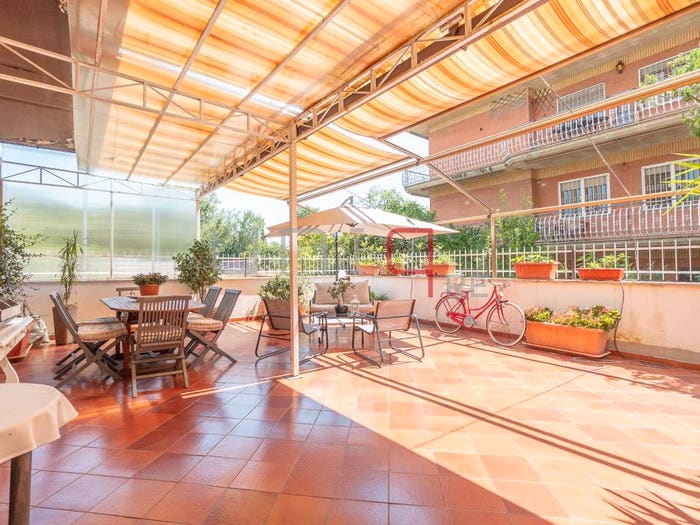 Appartamento con 5 locali in vendita in Via Melbourne, Porta di Roma, Roma