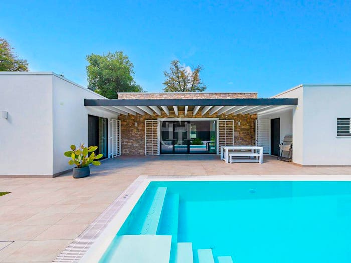 Casa con 5 locali in vendita in Via Pratello, Villaggio Dante Alighieri, Padenghe sul Garda
