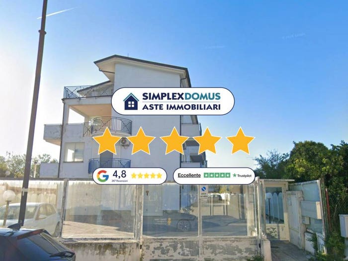 Appartamento quadrilocale in vendita in Via Sacco, Tiburtina, Pescara