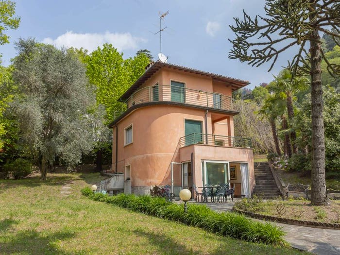 Casa con 5 locali in vendita in Via ai piani, Brunate