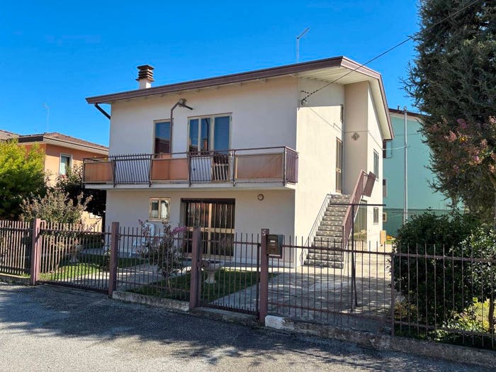 Casa con 5 locali in vendita in Via Roma, Spinea Orgnano, Spinea