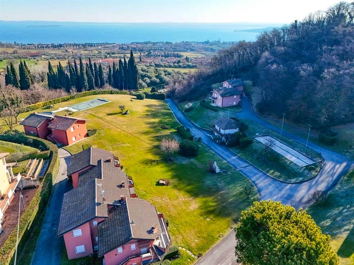 Casa trilocale in vendita in via Metelli, Centro, Padenghe sul Garda