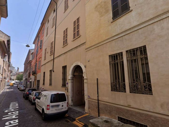Appartamento con 6 locali in vendita in Via Ala Ponzone, Centro, Cremona