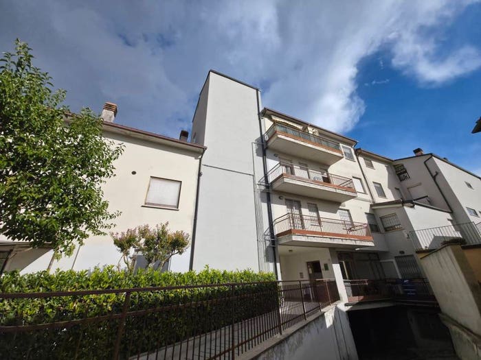 Appartamento quadrilocale in vendita in Località Maiano, San Giacomo, Spoleto