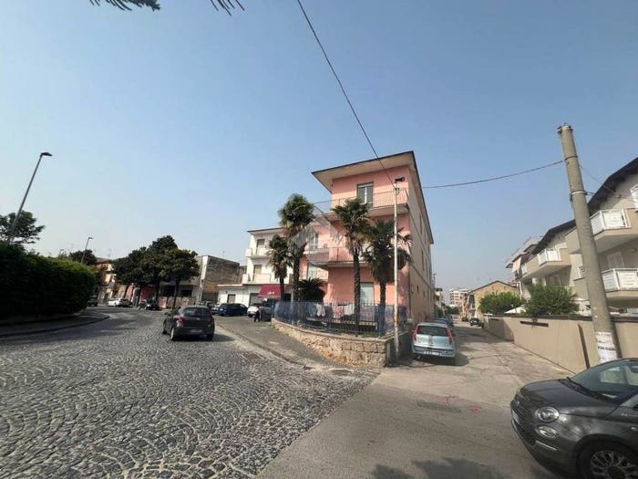 Appartamento quadrilocale in vendita in Via Benedetto Croce, Aversa