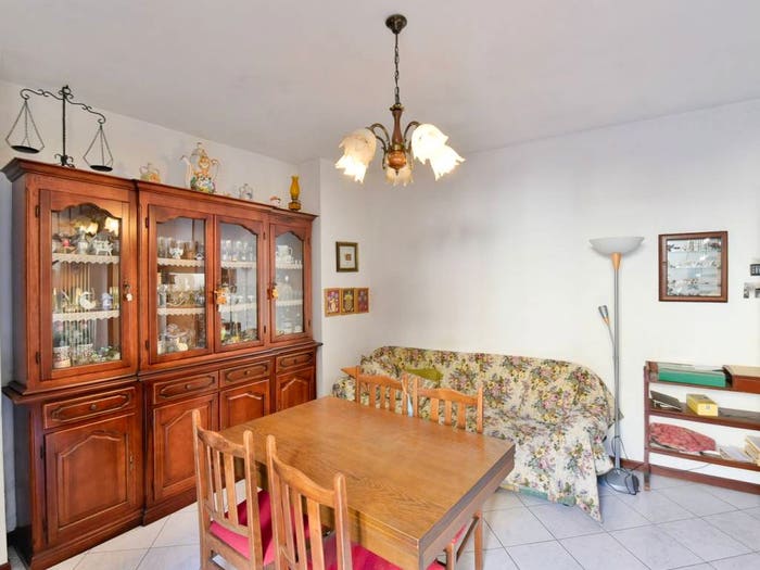 Casa bilocale in vendita in Via Settembre, Maslianico
