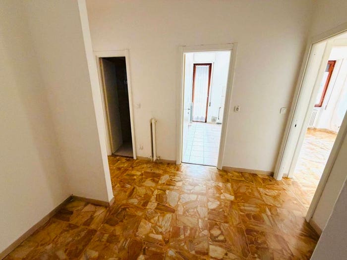 Appartamento quadrilocale in vendita in Piazza della Liberazione, Centro, Massa