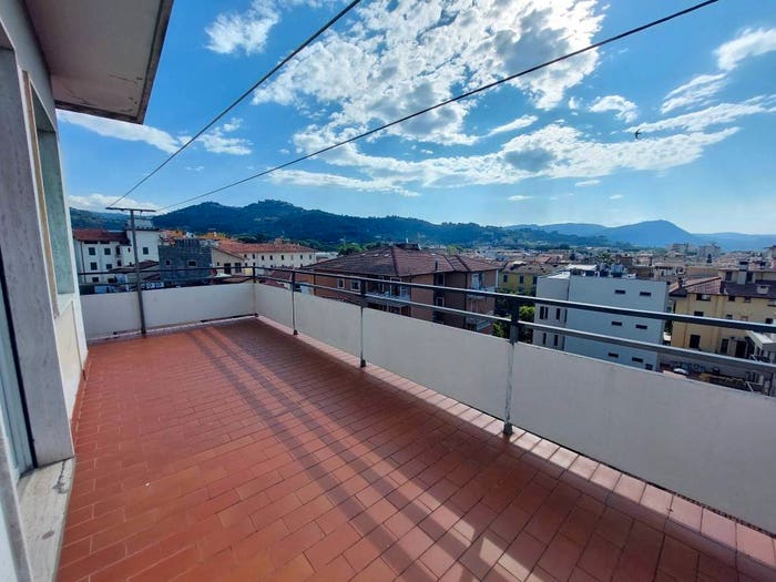 Appartamento quadrilocale in vendita in Via Felice Cavallotti, MontecatiniTerme