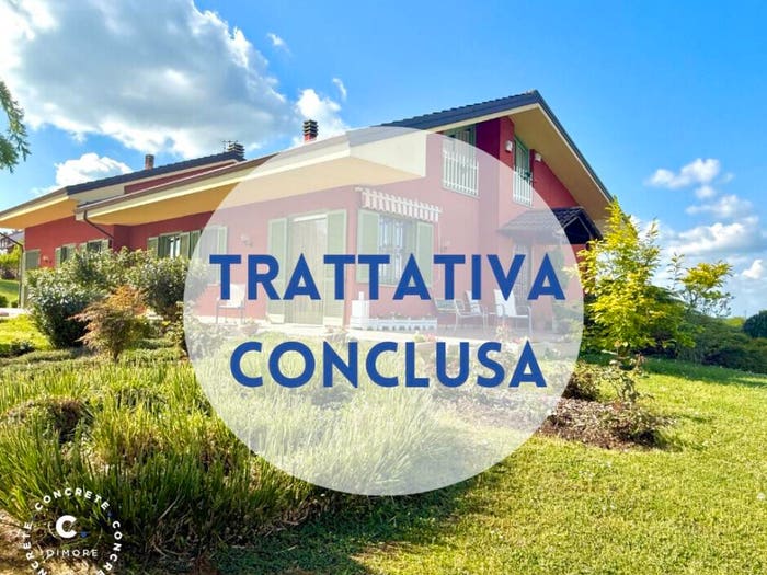 Casa con 6 locali in vendita in Strada Montà Valfenera, Cellarengo