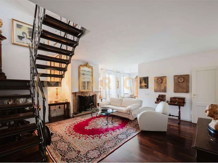 Casa quadrilocale in vendita in Via Fiori, Centro, Formigine