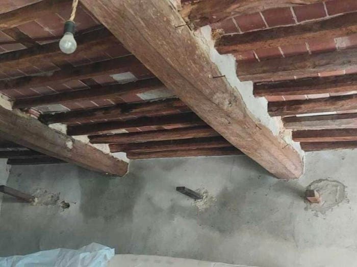Casa quadrilocale in vendita in Carrara Localita' Monticello, Perticata Bonascola Nazzano, Carrara