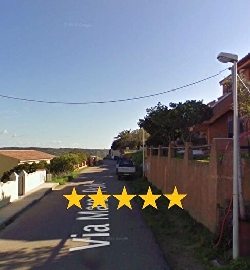 Appartamento trilocale in vendita in Via Marco Polo, Ruoni, Santa Teresa Gallura