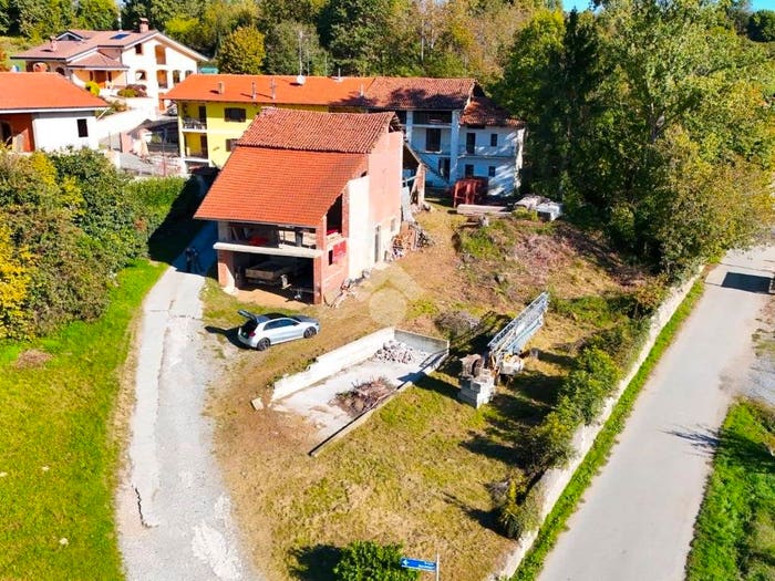 Casa monolocale in vendita in Borgata Giasinet Colpastore, Giaveno