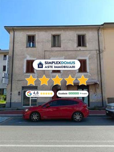 Appartamento quadrilocale in vendita in Via Benedetto Croce, Pescaiola, Arezzo