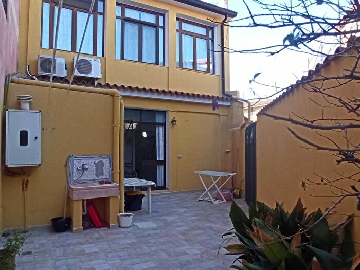 Casa con 5 locali in vendita in Via Portico, Centro, Muravera