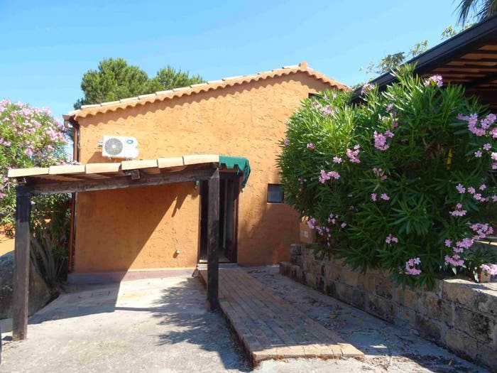 Casa quadrilocale in vendita in Contrada Capuccio, Santa Caterina dello Ionio