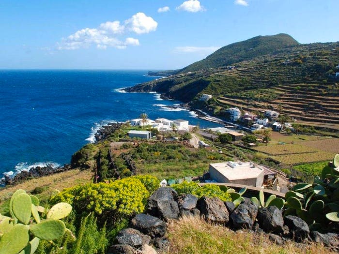 Casa con 5 locali in vendita in Via Montagna Grande, Pantelleria