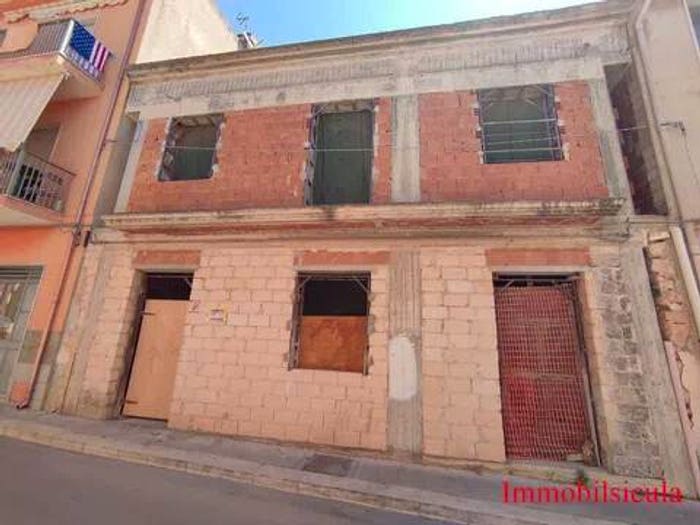 Casa quadrilocale in vendita in Via Ceconato No Number, Centro, Ispica