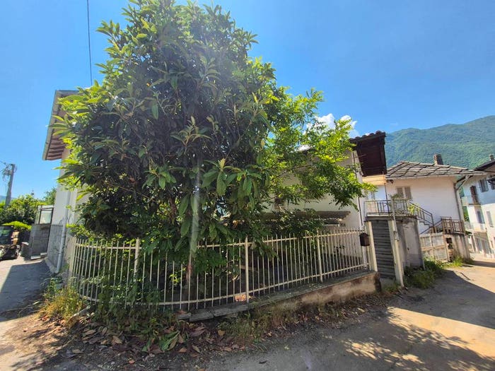 Casa quadrilocale in vendita in Borgata Viotti, Pinasca