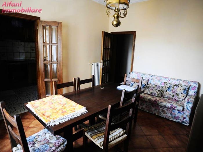 Appartamento quadrilocale in vendita in Via Michelangelo, Centro, Bibbiena