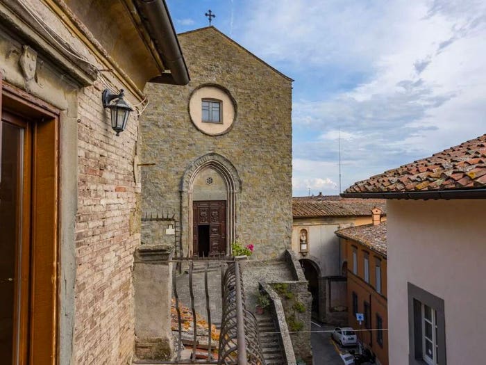 Appartamento con 6 locali in vendita in Via Giuseppe Maffei No Number, Centro, Cortona