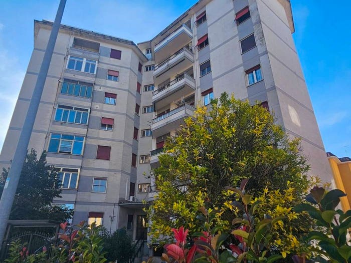 Appartamento con 5 locali in vendita in Via Adige, Tribunale, Frosinone