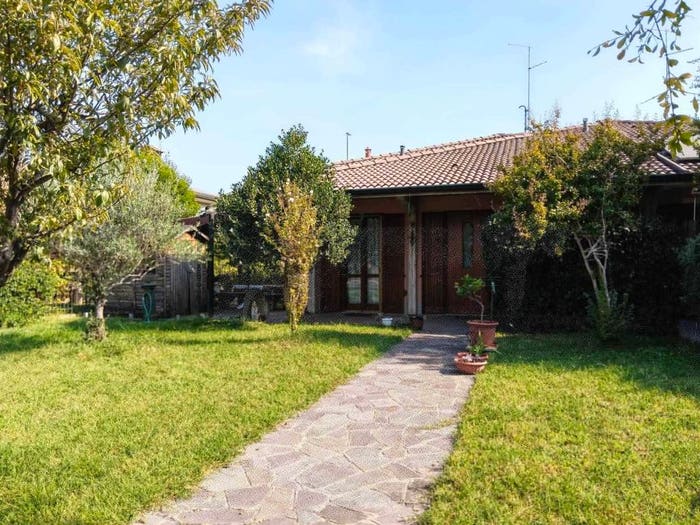 Casa quadrilocale in vendita in Romanengo