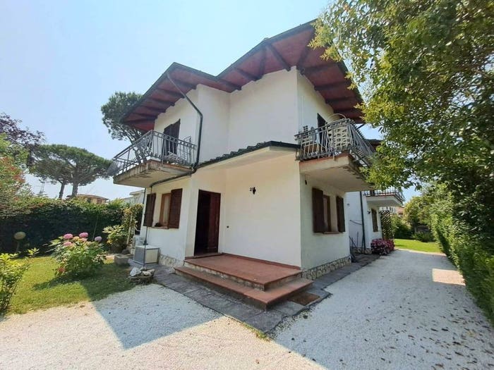 Casa trilocale in vendita in V Foce Morta, Cinquale, Montignoso