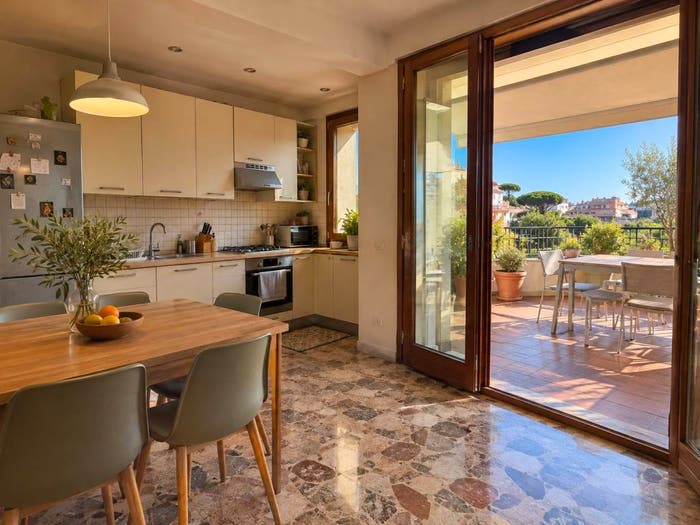 Casa trilocale in vendita in Via di Ripoli, Europa, Firenze
