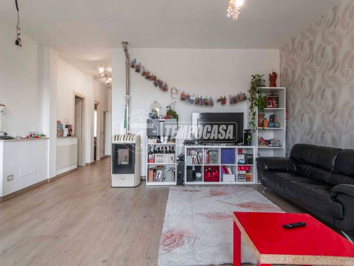 Casa trilocale in vendita in Via Lazzaretto, Mozzate