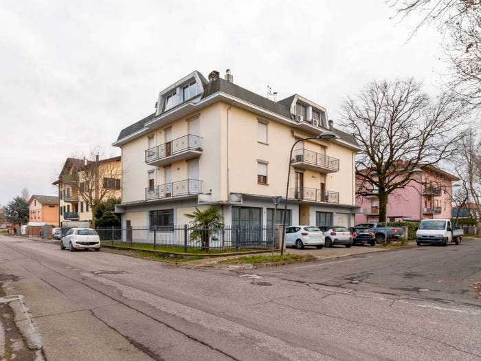 Appartamento con 5 locali in vendita in Via dei Martiri, Centro, Rio Saliceto