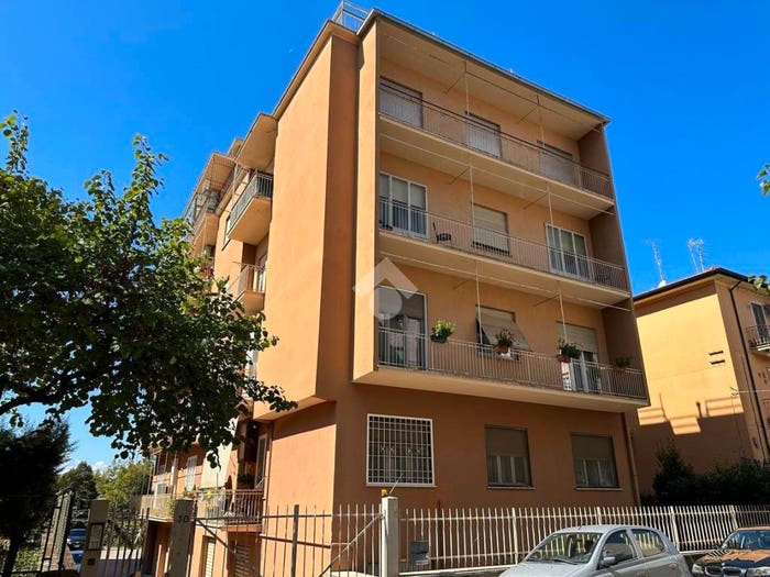 Appartamento quadrilocale in vendita in Via Gorizia, Santa Lucia Paradiso, Viterbo