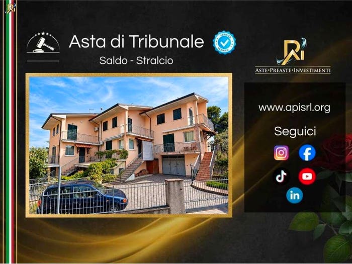 Appartamento con 6 locali in vendita in Piazza Montebello, Centro, Mondaino