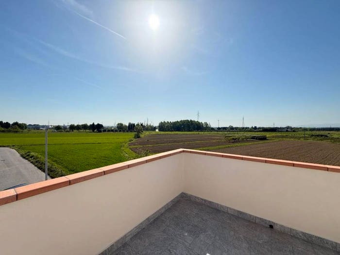 Casa con 6 locali in vendita in Via del Fosso Nuovo, Gello Pardossi, Pontedera