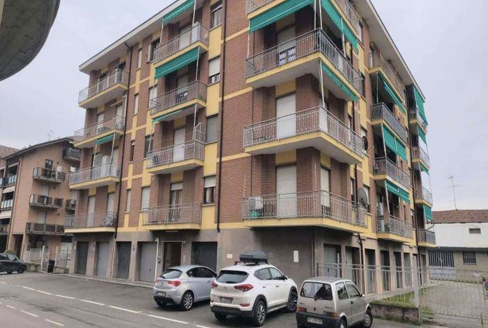 Appartamento trilocale in vendita in Piazza Marconi, Nizza Monferrato