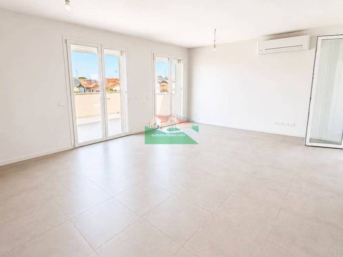 Casa con 5 locali in vendita in Via del Gattice, Ponte Nuovo Madonna dell'Albero, Ravenna