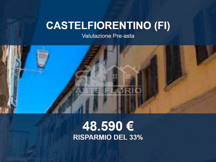 Appartamento con 6 locali in vendita in Via M Tilli, Centro, Castelfiorentino