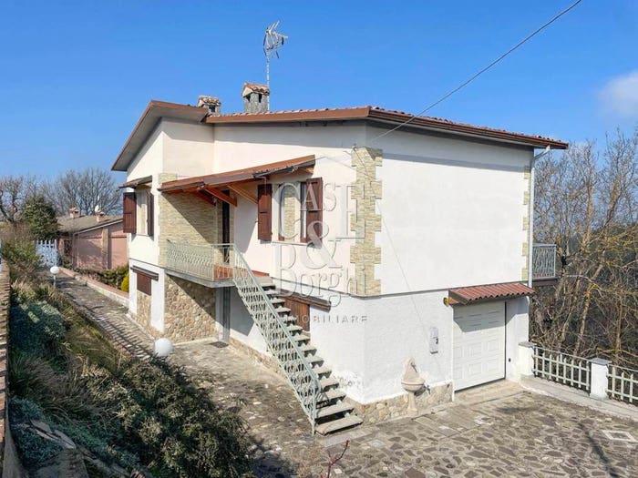 Casa con 6 locali in vendita in Via Sant' Alberto, Panzini, Ponte Nizza