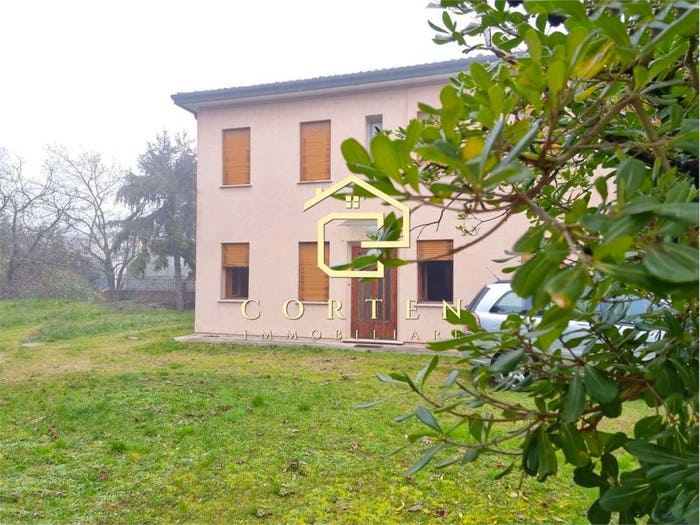 Casa con 6 locali in vendita in VIA GRAMSCI, Centro, Camponogara