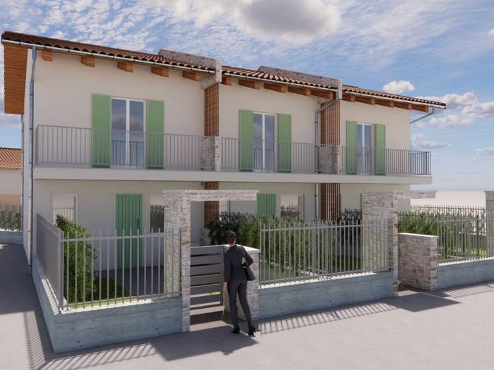Casa quadrilocale in vendita in Frazione Cappellazzo, Cherasco