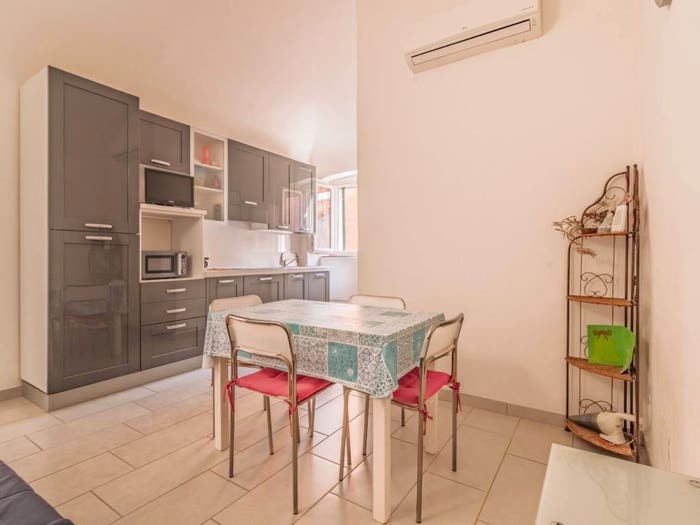 Appartamento bilocale in vendita in Via Indipendenza, Centro, Ceriale