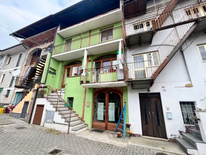 Casa con 6 locali in vendita in Via vittorio veneto, Centro, Lessolo
